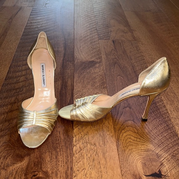 Manolo Blahnik Woman’s Gold Heels Size 40